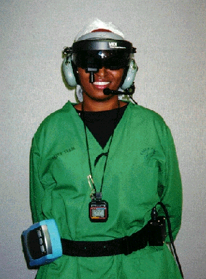 Draagbare computer in werkkleding (concept) — bouwvakker van de toekomst.