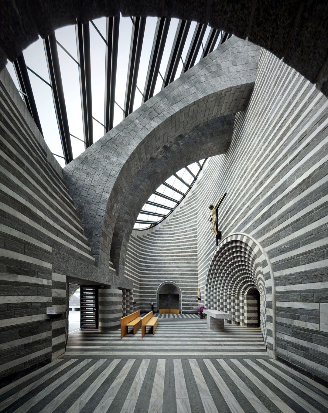Mario Botta San Giovanni Battista church interior